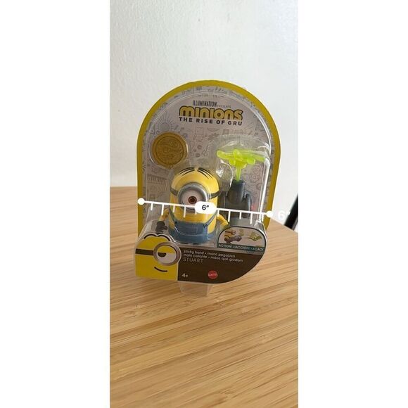 Minions The Rise of Gru Stuart Sticky Hand Action Figure - Picture 3 of 6